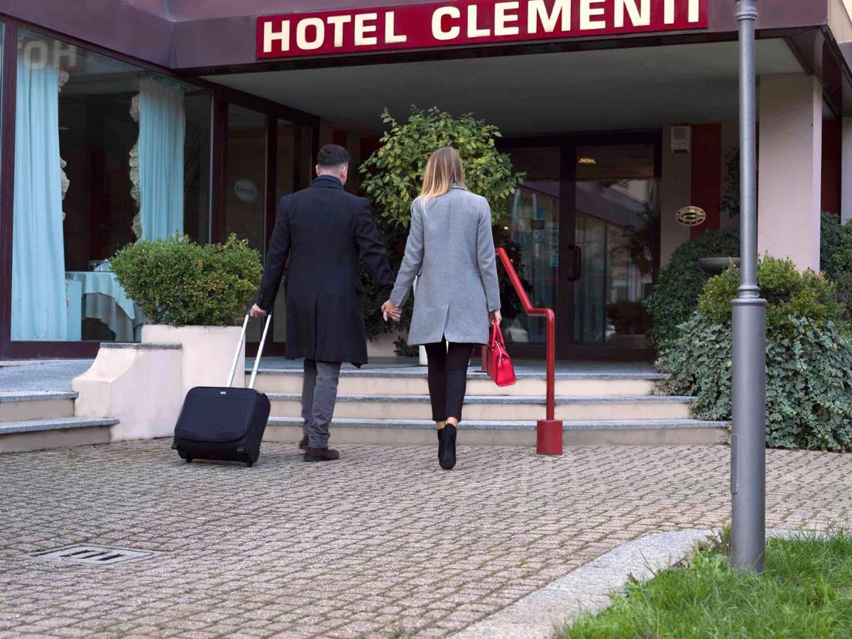 Hotel Clementi Salice Terme Buitenkant foto