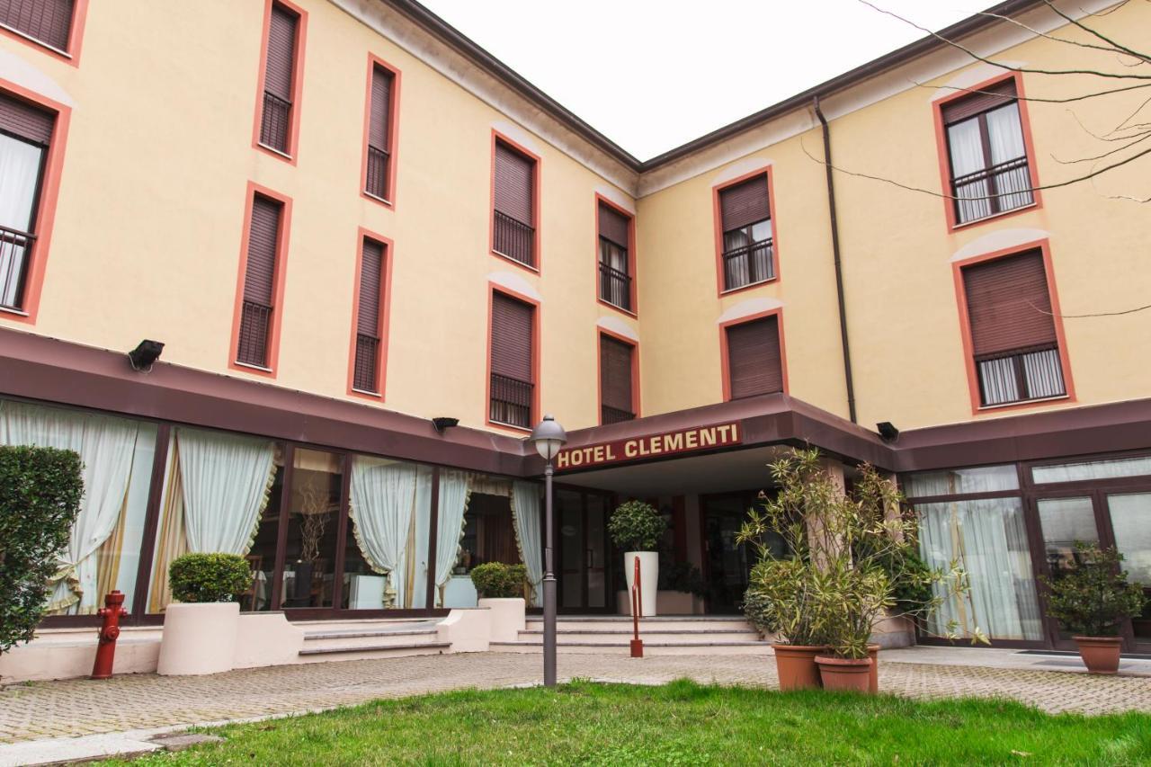 Hotel Clementi Salice Terme Buitenkant foto